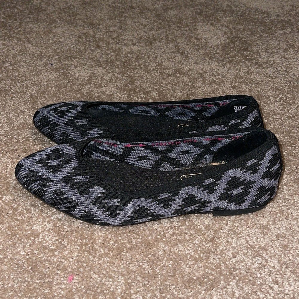 Skechers Womens Air Cooled Memory Foam Black Gray Slip on Flats Size 6 - Picture 3 of 6
